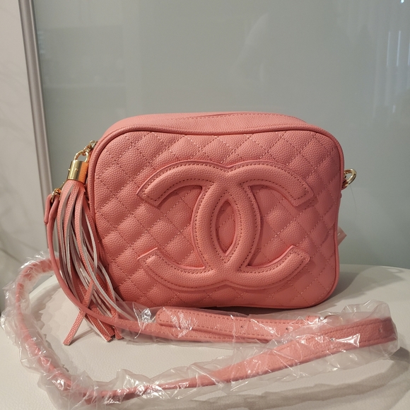 Purses - Picture 13 of 14